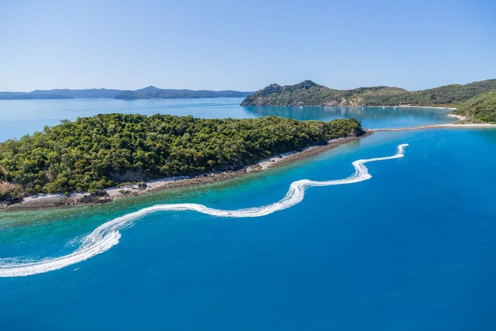 airlie beach day tours
